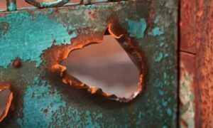 1500 днів великої війни: у Нікополі по 3 влучання у будинок, евакуація на Синельниківщині – історії людей (відео)