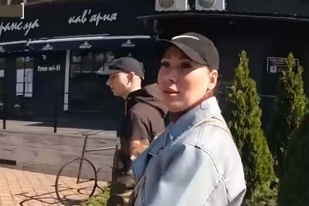 «Потрібна дзеркальна відповідь!»: пенсіонер, який пережив Другу Світову, у новому сюжеті про Нікополь (відео)