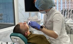 Безкоштовна стоматологія для Захисників на Дніпропетровщині: як отримати послуги на суму до 25 000 грн