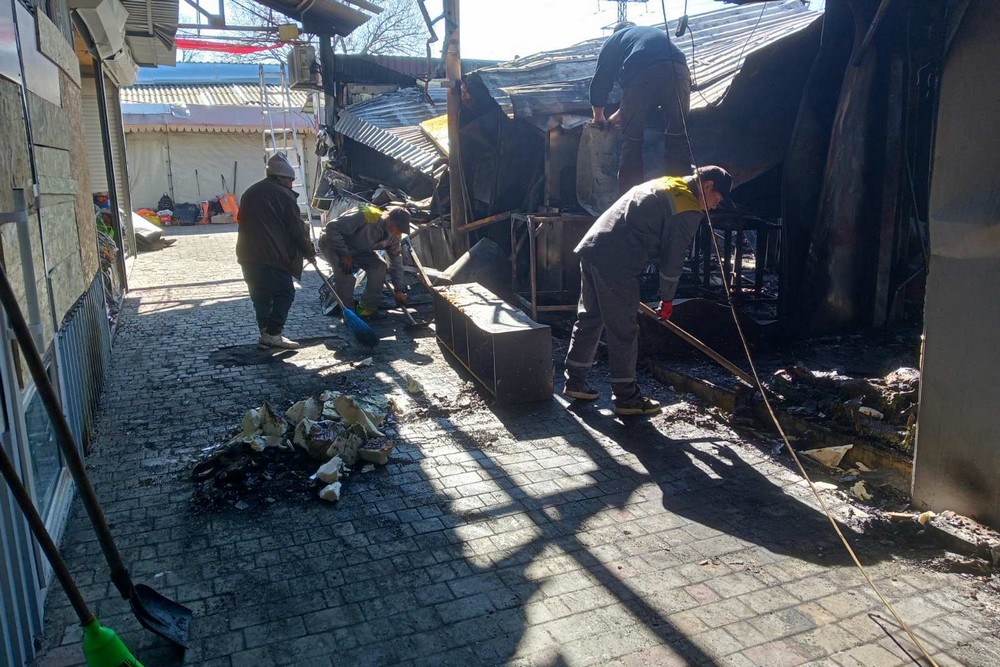 комунальники (10) комунальники (10)