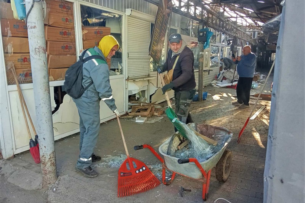 комунальники (13) комунальники (13)