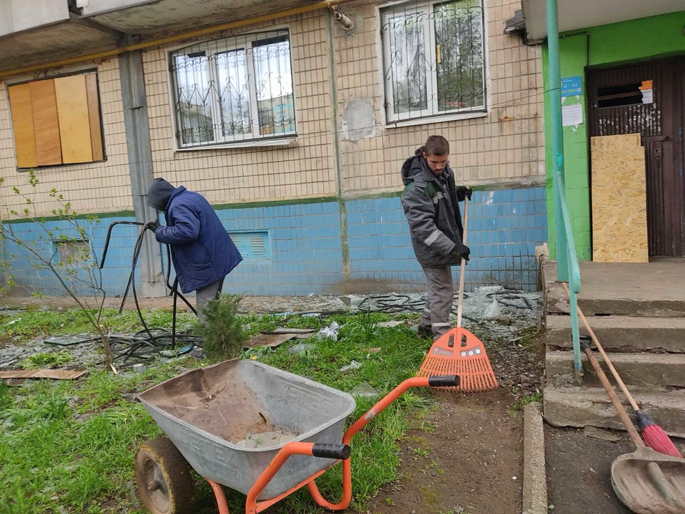 наслідки обстрілів (10) наслідки обстрілів (10)