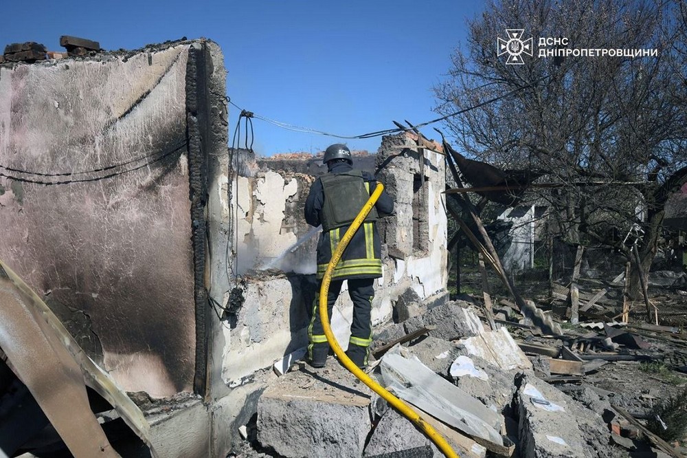 наслідки обстрілів Нікополя наслідки обстрілів Нікополя