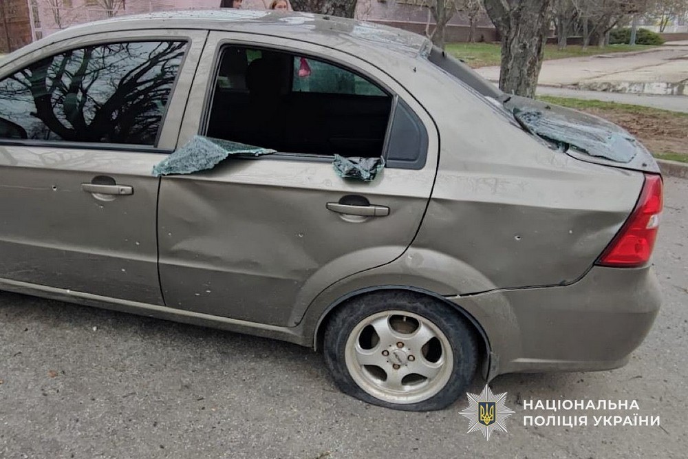 Загиблий і багато поранених: про наслідки обстрілів Нікополя, Синельникового, Павлограда і Криворіжжя розповіли у поліції (фото)