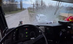 Росіяни поранили на Нікопольщині двох дітей і жінку, атакували рятувальників, вдаривши повторно – ДСНС (фото)