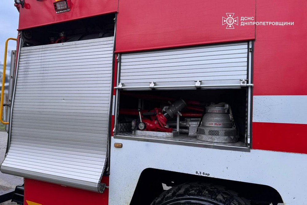 Росіяни поранили на Нікопольщині двох дітей і жінку, атакували рятувальників, вдаривши повторно – ДСНС (фото)