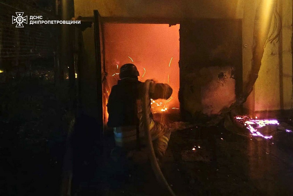 Росіяни поранили на Нікопольщині двох дітей і жінку, атакували рятувальників, вдаривши повторно – ДСНС (фото)