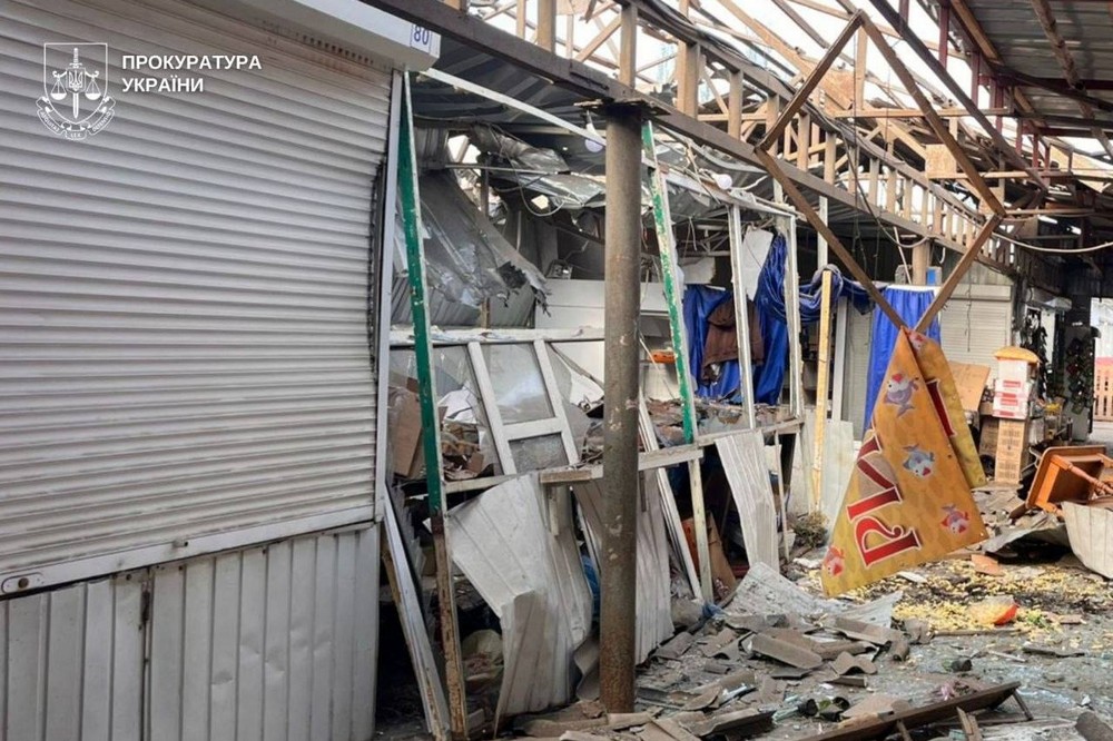 «Черговий акт терору проти мирних людей, якому немає виправдання»: омбудсман відреагував на смертельний обстріл Нікополя «Черговий акт терору проти мирних людей, якому немає виправдання»: омбудсман відреагував на смертельний обстріл Нікополя