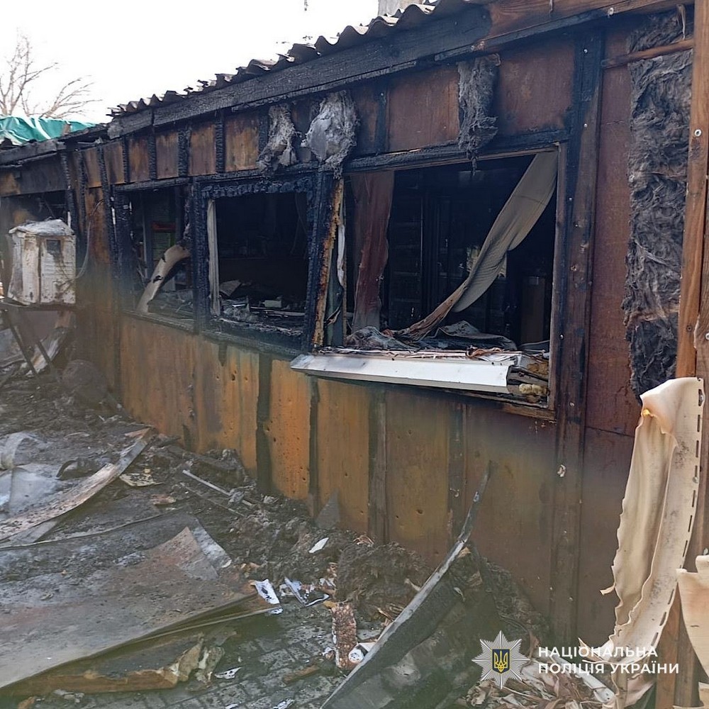 Троє вбитих у Нікополі досі залишаються не встановленими: поліція продовжує працювати на місці смертельного удару