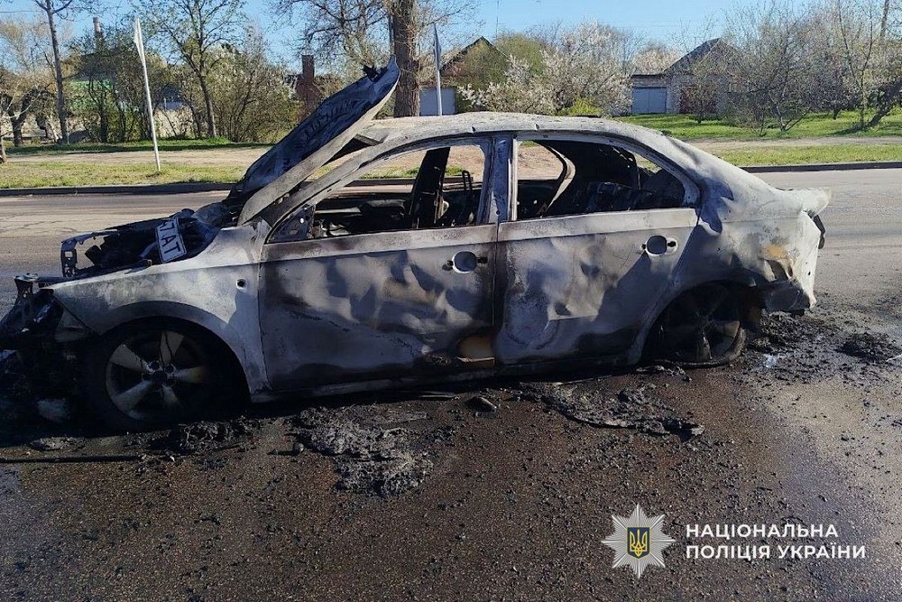 Удар по центру Нікополя, атака на автівку, серед поранених 1,5-річна дитина: поліція розповіла про наслідки ворожого терору Удар по центру Нікополя, атака на автівку, серед поранених 1,5-річна дитина: поліція розповіла про наслідки ворожого терору