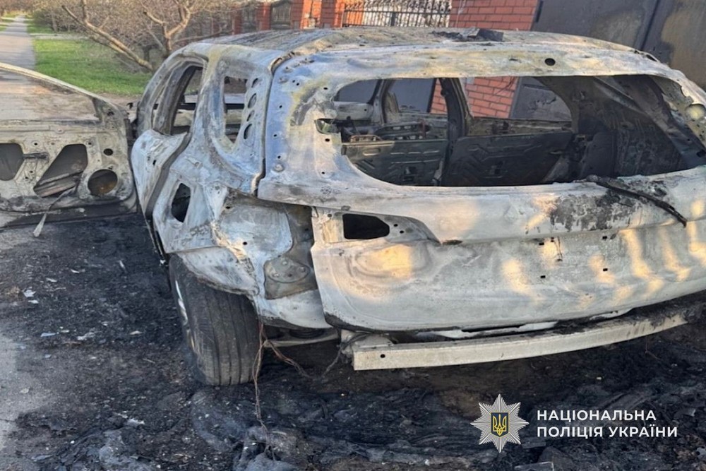 Ворог продовжив терор Нікопольщини у другій половині дня 7 квітня: фото