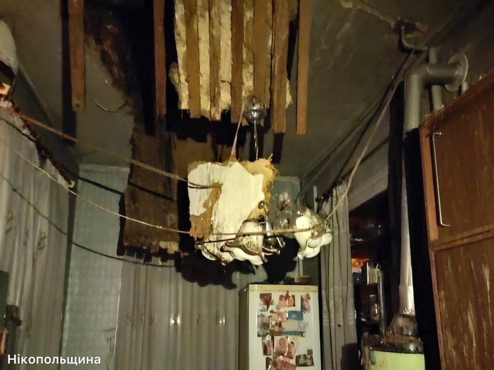 Ворог накрив Нікополь «Градом», є поранений у Марганці, під ударами були також Криворіжжя і Синельниківщина (фото)