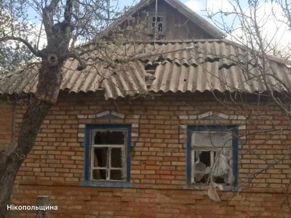 Ворог накрив Нікополь «Градом», є поранений у Марганці, під ударами були також Криворіжжя і Синельниківщина (фото)