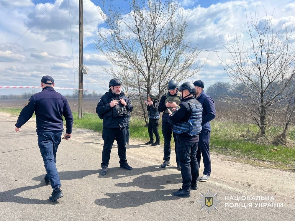 Загиблі і десятки поранених, люди перебували у автівках: жахливі наслідки ворожої атаки на Дніпро 14 квітня