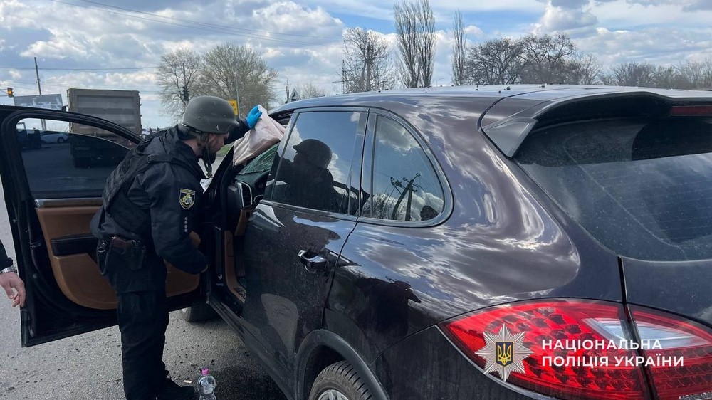Загиблі і десятки поранених, люди перебували у автівках: жахливі наслідки ворожої атаки на Дніпро 14 квітня