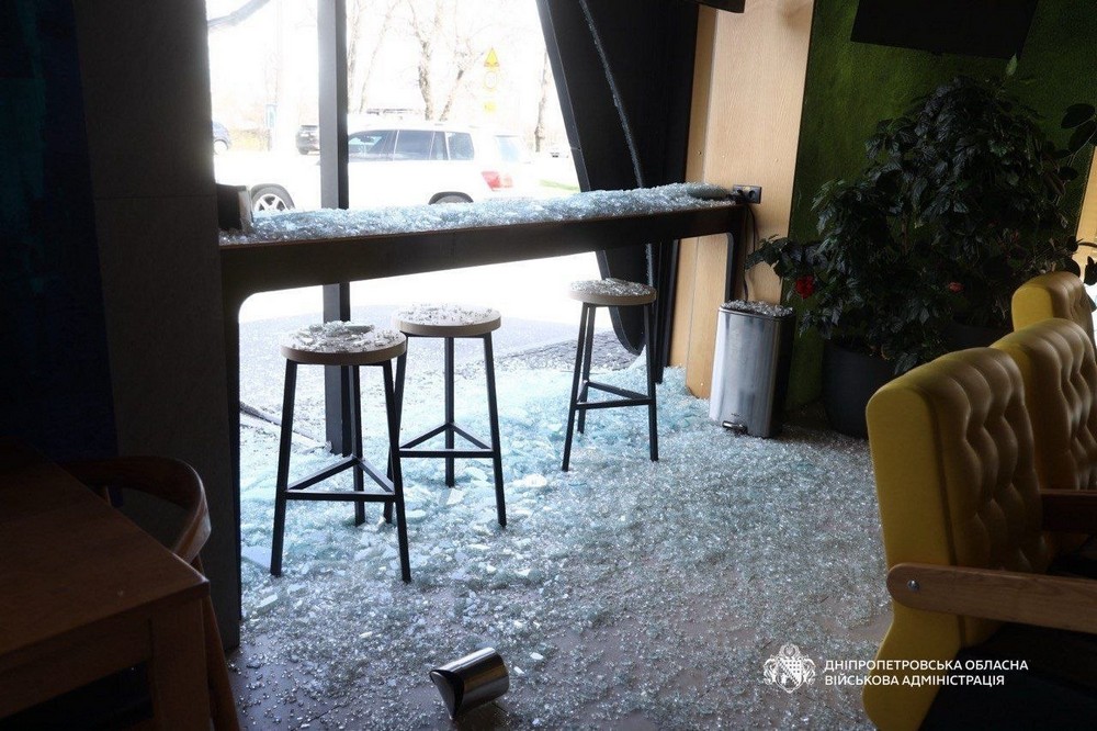 Загиблі і десятки поранених, люди перебували у автівках: жахливі наслідки ворожої атаки на Дніпро 14 квітня