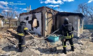 Нікопольщина і Синельниківщина були під ворожим ударом сьогодні: у ДСНС показали фото наслідків