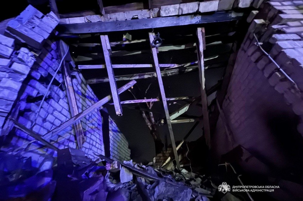 Двоє малюків поранені внаслідок удару по Дніпру ввечері 15 квітня (фото)