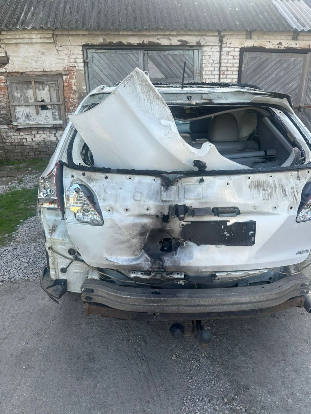 Загиблий і поранені на Нікопольщині, жертви і 30 постраждалих у Дніпрі і районі, масштабні руйнування – важка ніч на Дніпропетровщині (фото)