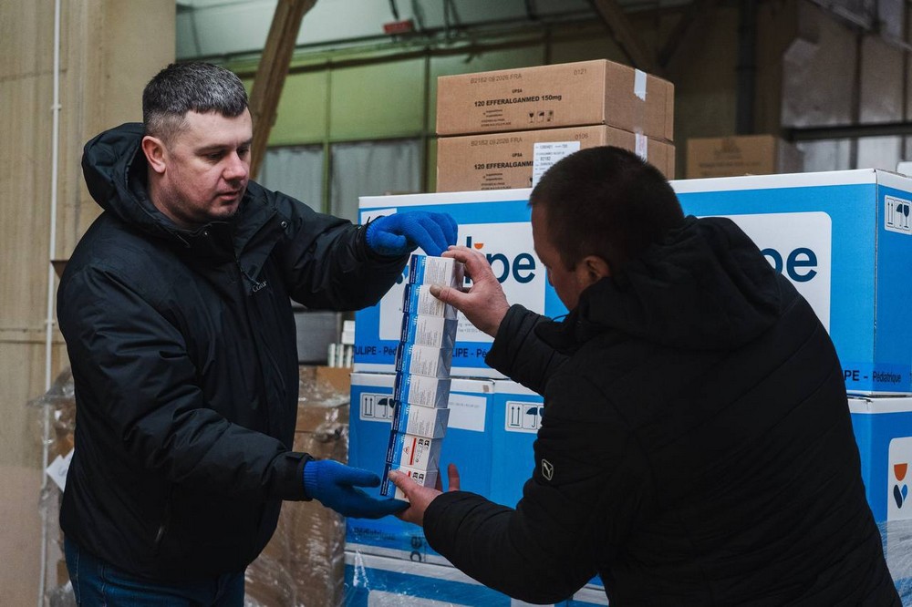 Серед отримувачів Марганецька лікарня: передали медикаменти медзакладам Дніпропетровщини (фото)