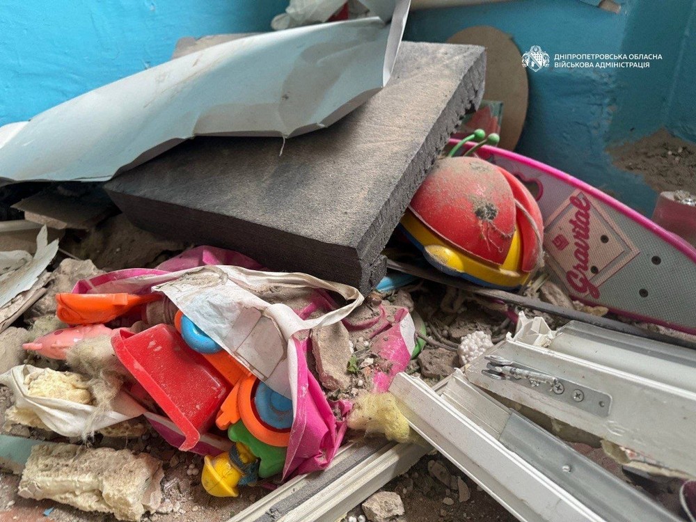 ще дніпро (2)