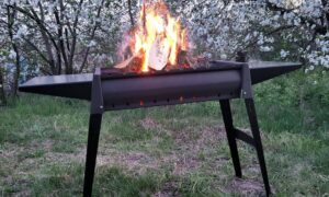 Вибухнув газовий балончик у мангалі: на Нікопольщині рятували чоловіка