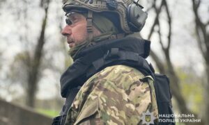 у Нікополі 6