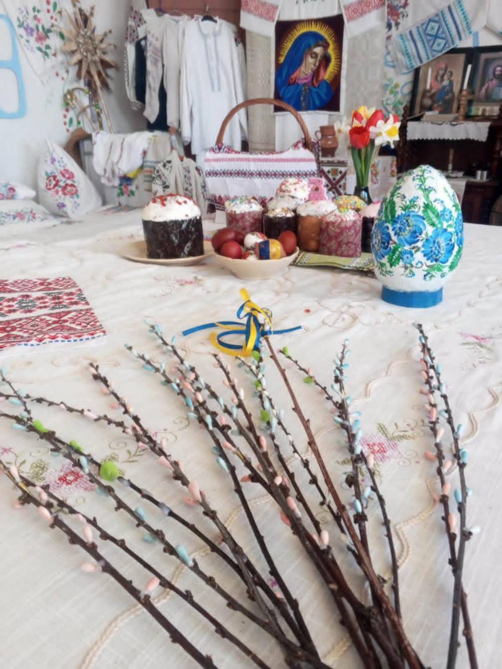 у Покровській громаді 7