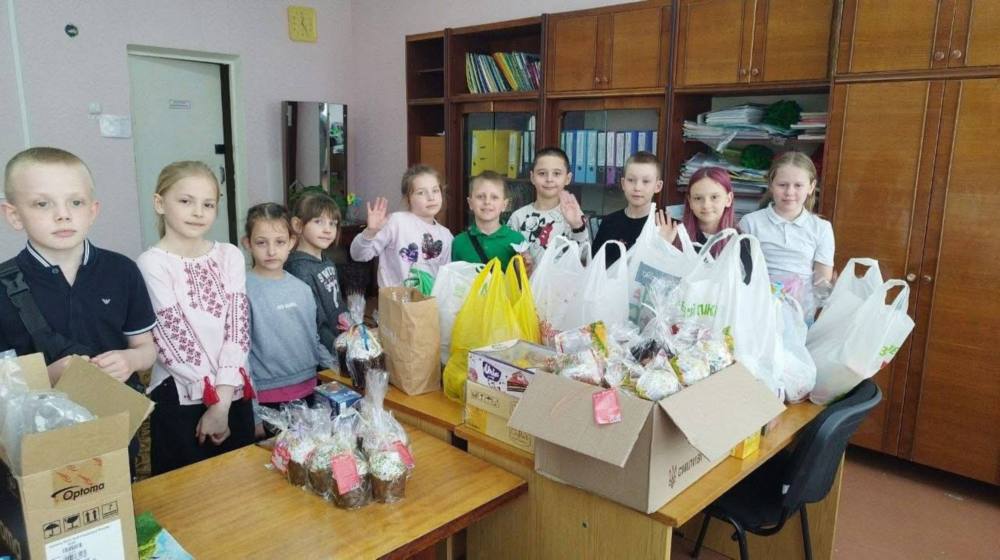 у ліцеї Покрова відбулася благодійна акція 3 у ліцеї Покрова відбулася благодійна акція 3