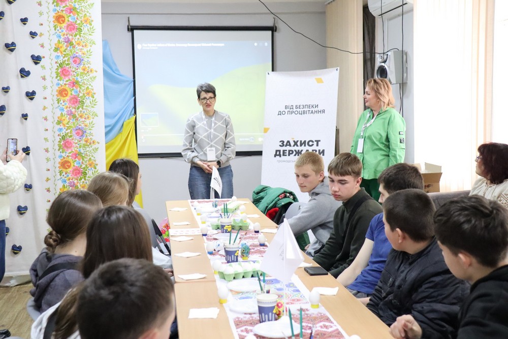 у покрові діти (12) у покрові діти (12)