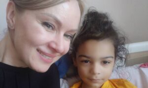 в якому стані поранений у Нікополі 21 березня хлопчик та його бабуся (відео)