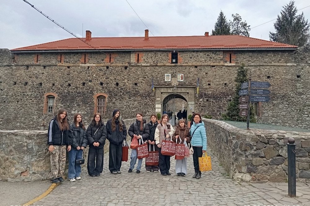 з Марганця 5