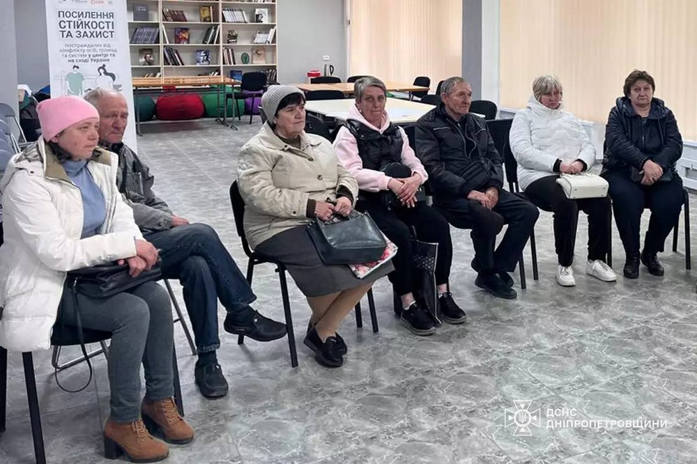 жителям двох громад на Нікопольщині нагадали правила мінної безпеки