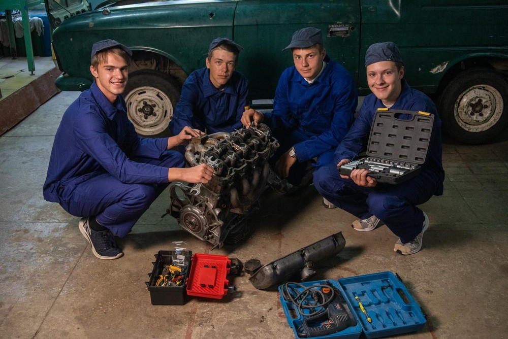 Робітнича професія у Нікополі – стабільність сьогодні, впевненість завтра, успішність завжди