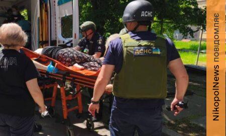 У Нікополі 2 поранених, побито ТЦ, коледж, адмінбудівлю, ще 14 людей поранено у районі, також під ударом ворога були Криворіжжя, Синельниківський і Кам’янський райони (фото)
