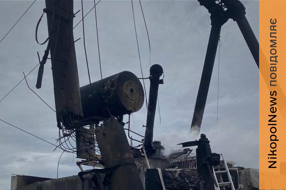 Ворог атакував на Дніпропетровщині одразу три енергообʼєкти ДТЕК. Без електропостачання залишилися 63 населені пункти.
