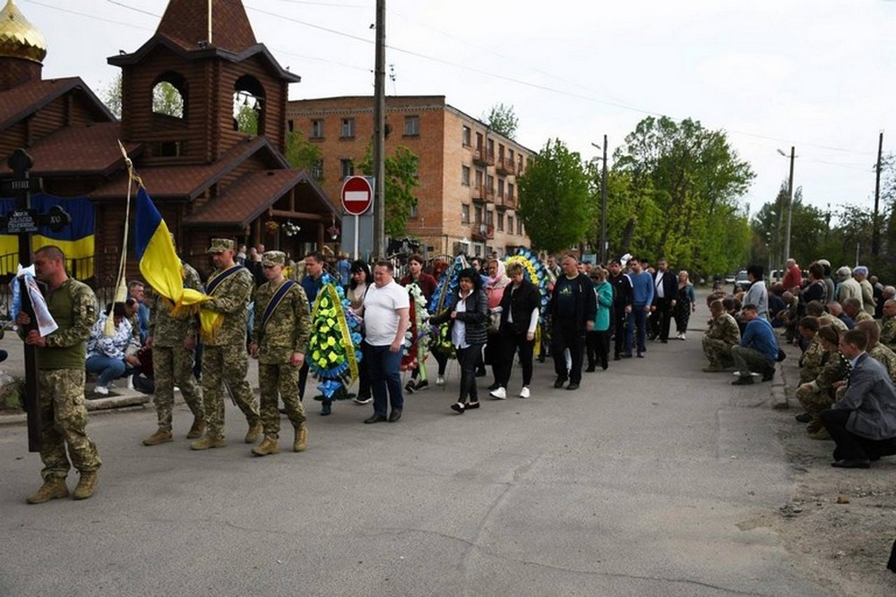Вбиті росією мешканці Нікопольщини: Захисник з Нікополя Владислав Бабкін сьогодні відзначав би 29-річчя
