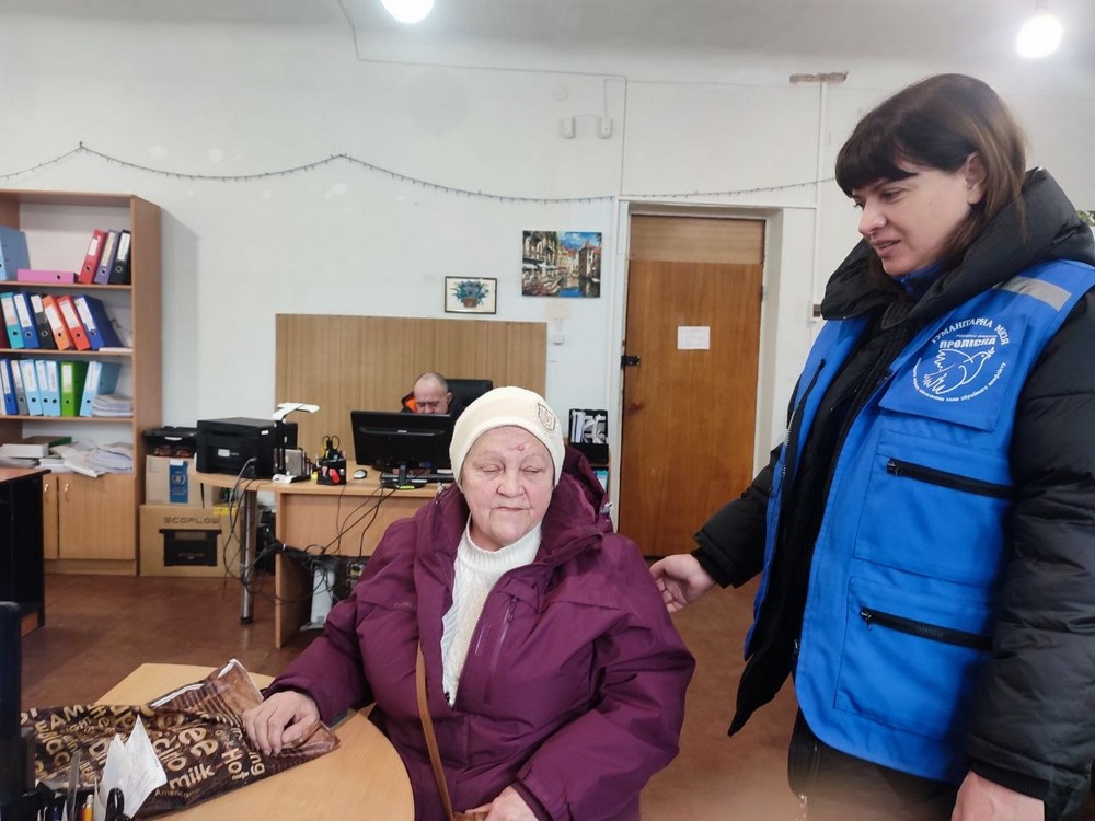 Самотня переселенка намагається розпочати нове життя у Нікополі