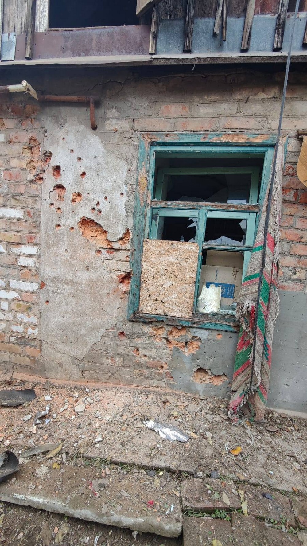 На Нікопольщині є поранена, ворог атакував рятувальників, також бив по Криворізькому і Синельниківському районах (фото)