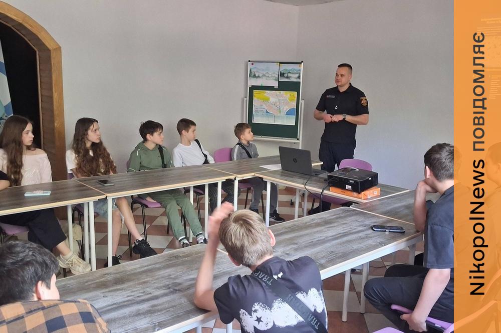 Як діяти під час обстрілів та атак дронів: у Нікополі стартував цикл тренінгів із безпеки