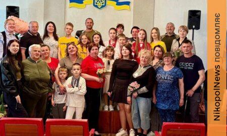Для матерів, родин і захисників: у Томаківці відбувся святковий концерт