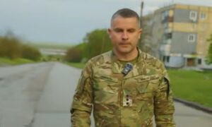 «Це вперше тут така активізація»: новий сюжет про Нікополь, захист міста і життя під прицілом ворога