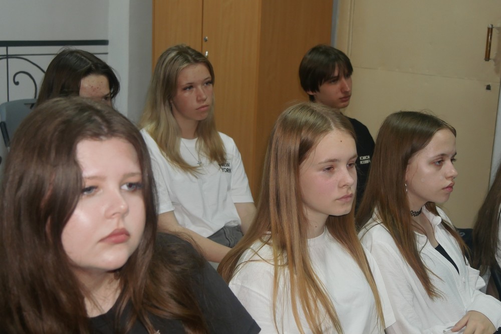 У Покрові школярі зустрілися з Народним Героєм України (фото) У Покрові школярі зустрілися з Народним Героєм України (фото)