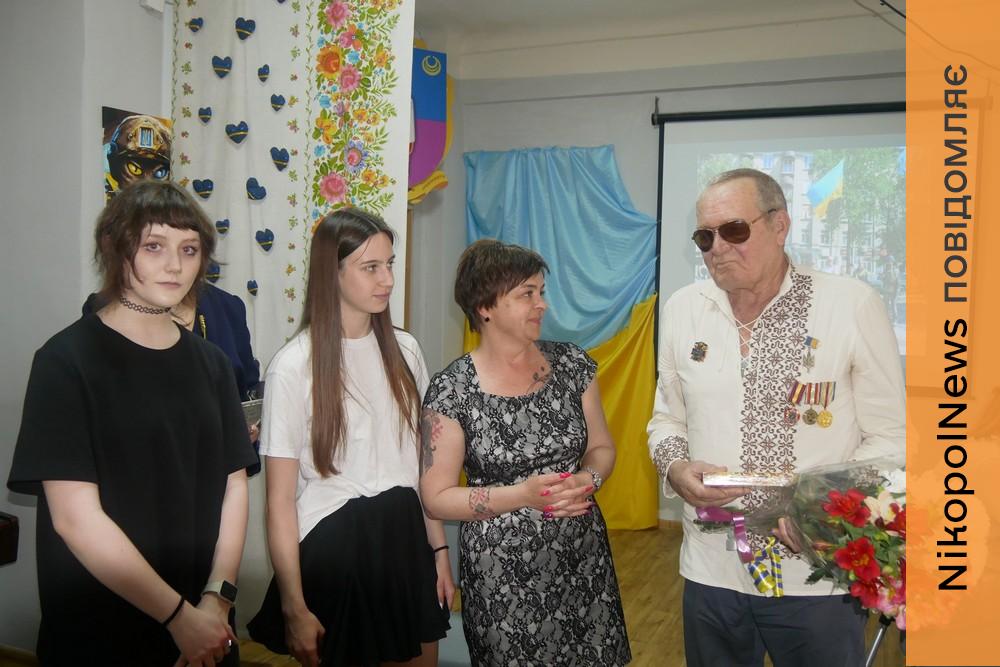 У Покрові школярі зустрілися з Народним Героєм України (фото)