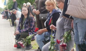 Загинув на Запоріжжі і 2,5 роки вважався зниклим безвісти: на Нікопольщині сьогодні провели в останню путь Героя (фото)