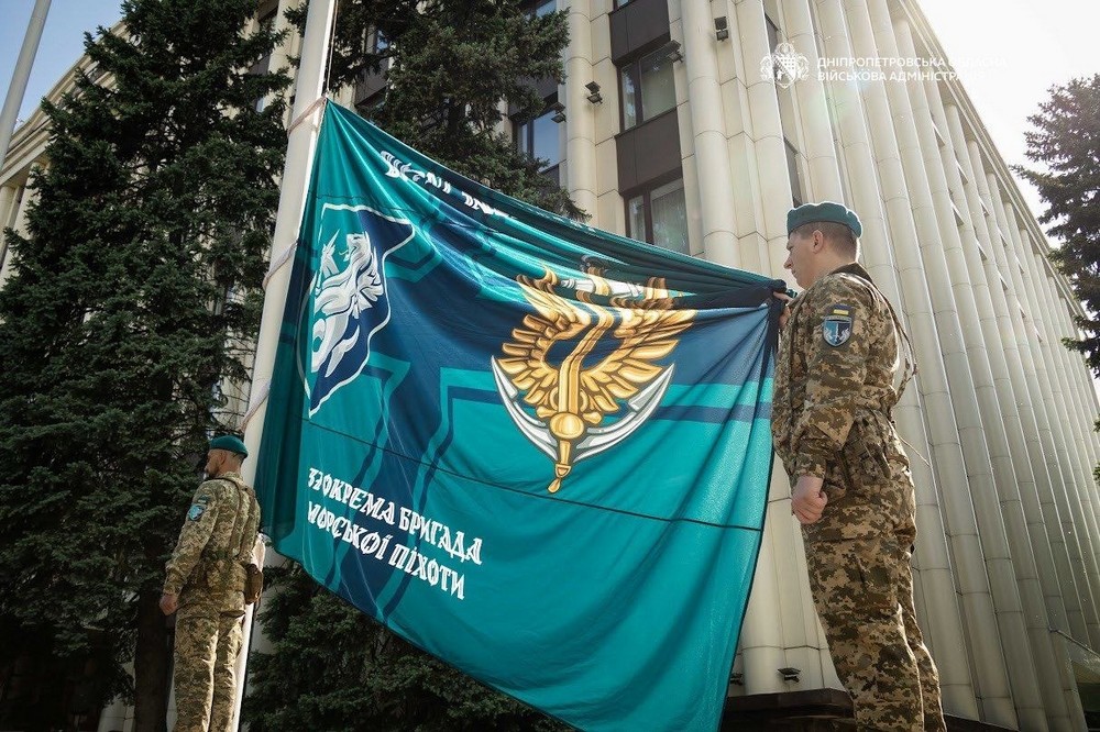 Начальник Дніпро ОВА вручив державні нагороди 12 військовим 2 Начальник Дніпро ОВА вручив державні нагороди 12 військовим 2