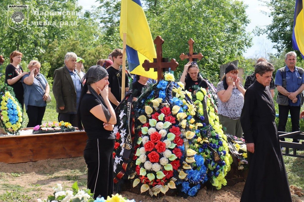 Нікопольщина провела в останню путь Захисника (фото) 8
