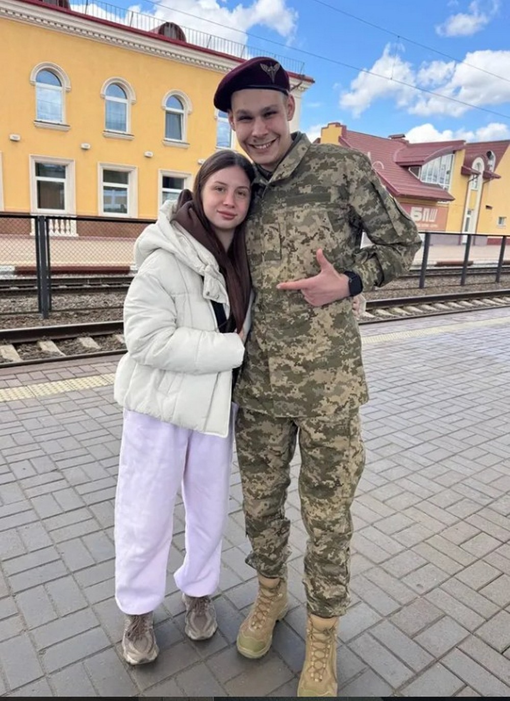 З ворожого полону повернувся мешканець Нікополя, який був у неволі понад 3 роки! З ворожого полону повернувся мешканець Нікополя, який був у неволі понад 3 роки!