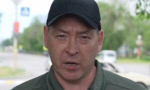 «Нєпрастоє врємя»: фейковий мер Енергодара скаржиться на важкі часи, а рашисти тікають (відео)