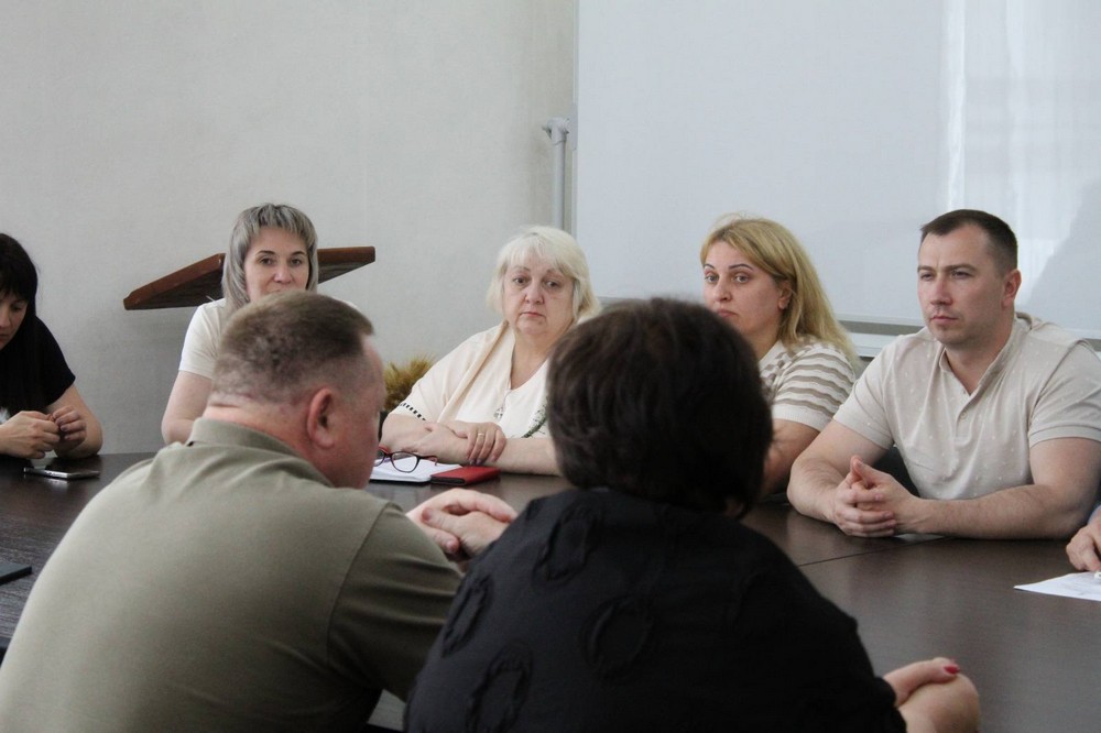 начальник Нікопольської РВА 2